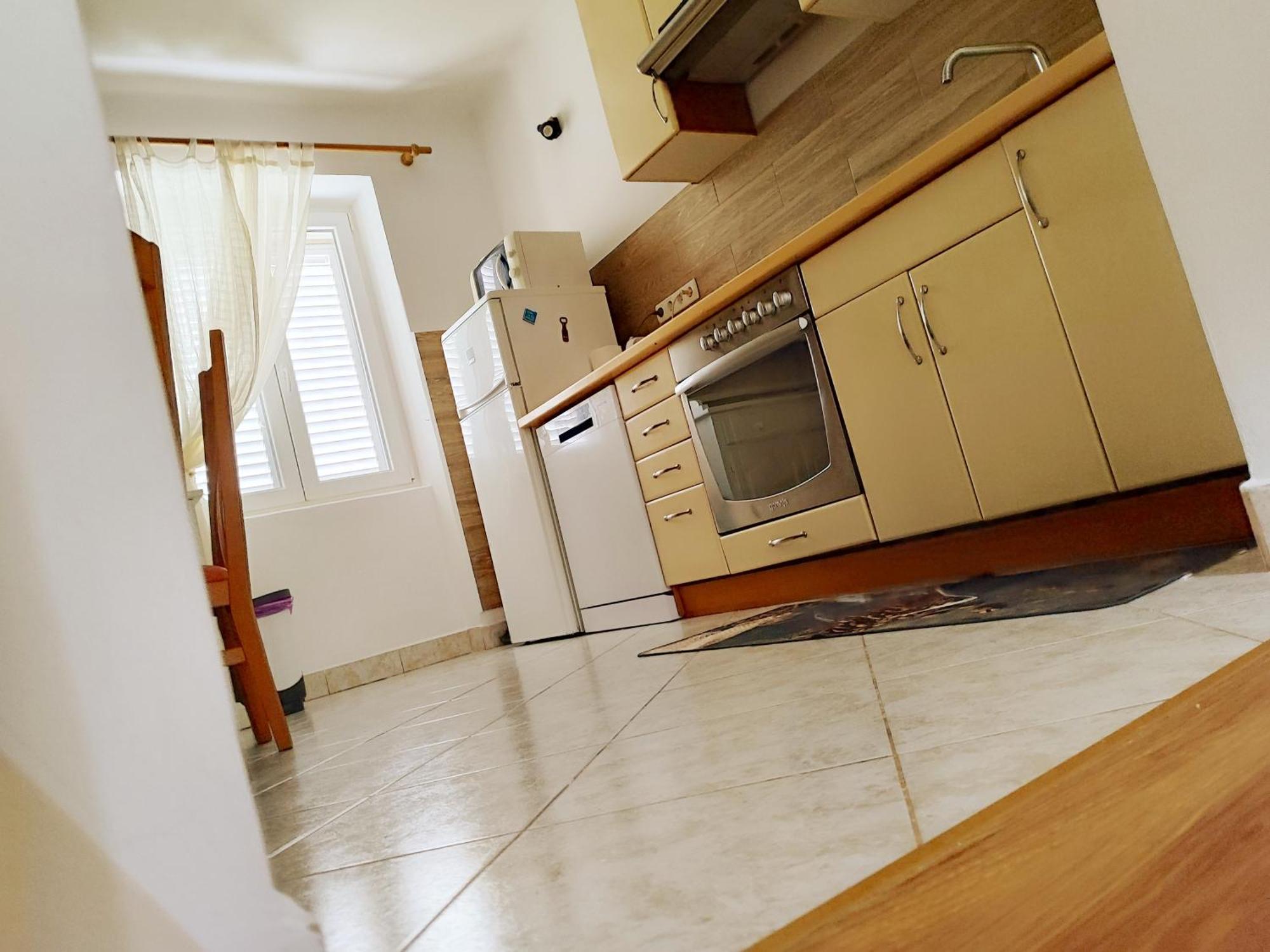 Apartman Daniel With Free Parking Mundanije ภายนอก รูปภาพ